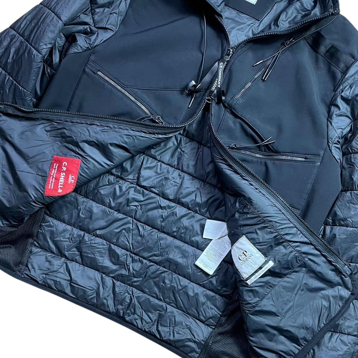 C.p. Company Multi-pocket Shell-r Jacket