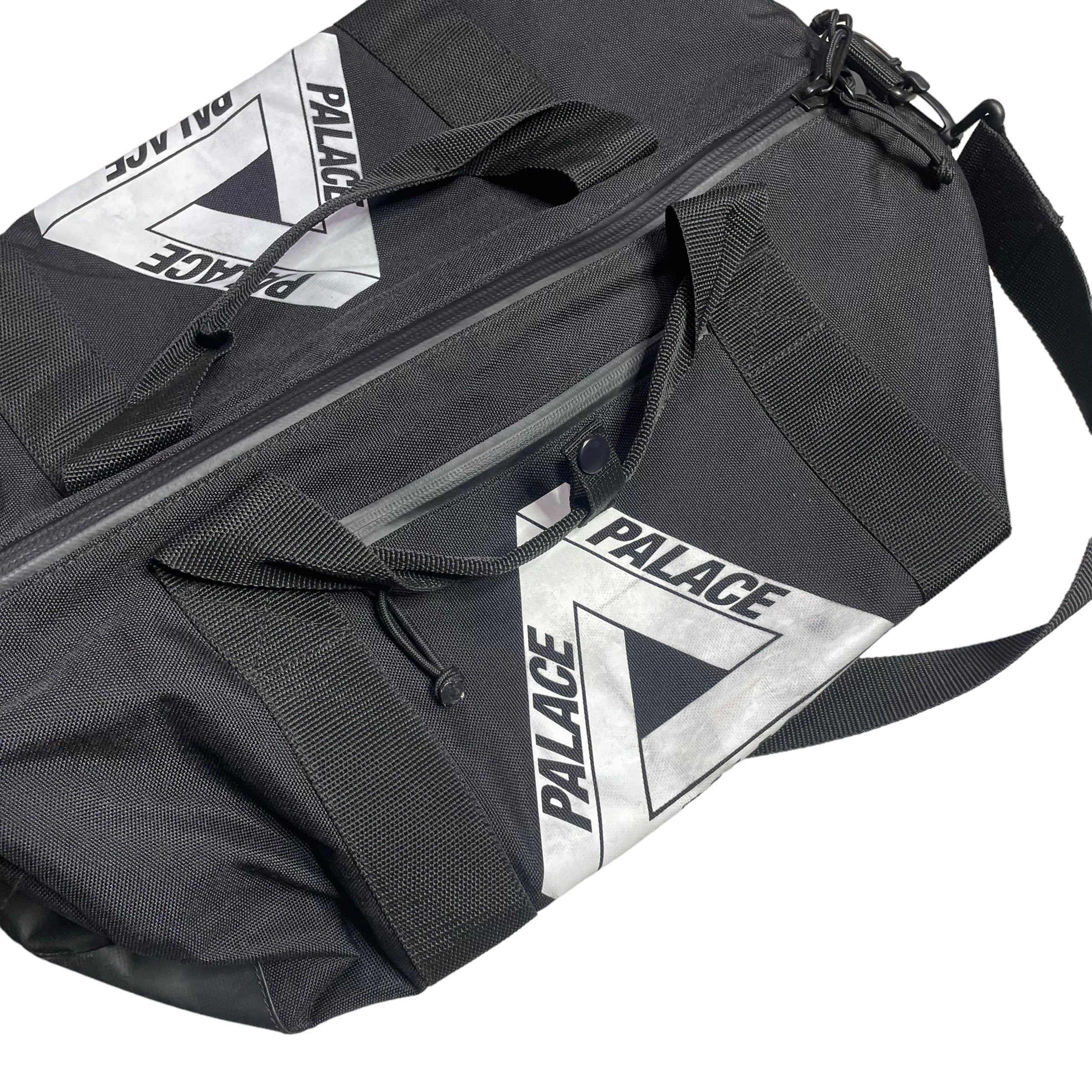 Palace Tri Ferg Logo Duffle Bag