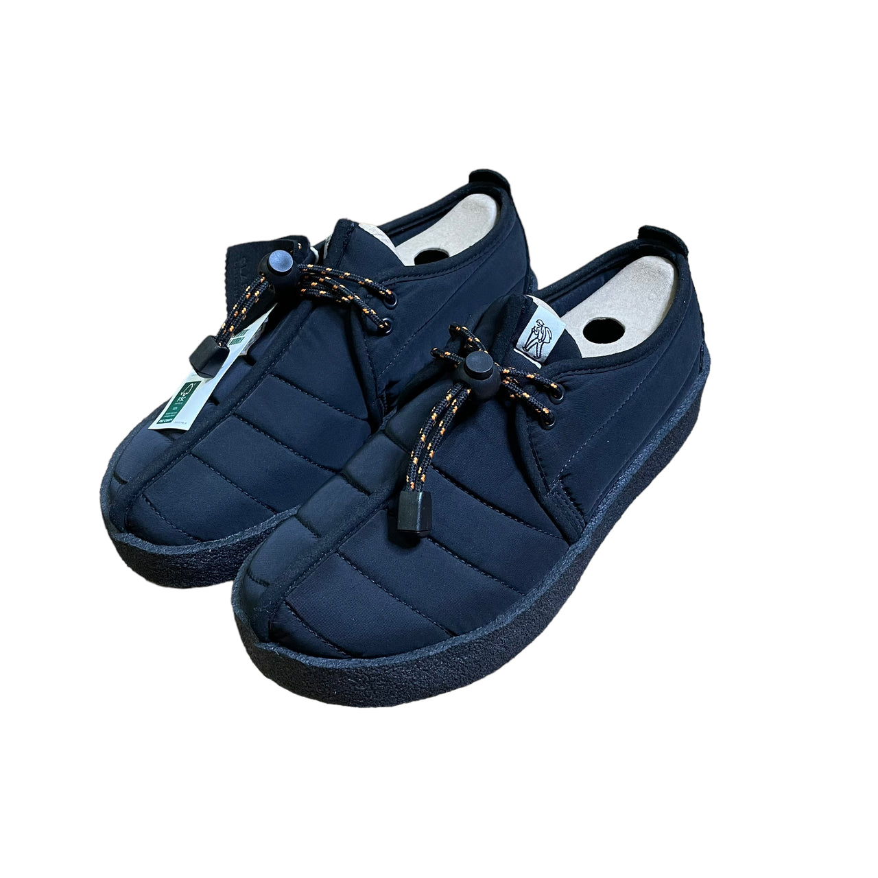 Clark’s Quilted Desert Trek Shoes (8.0)