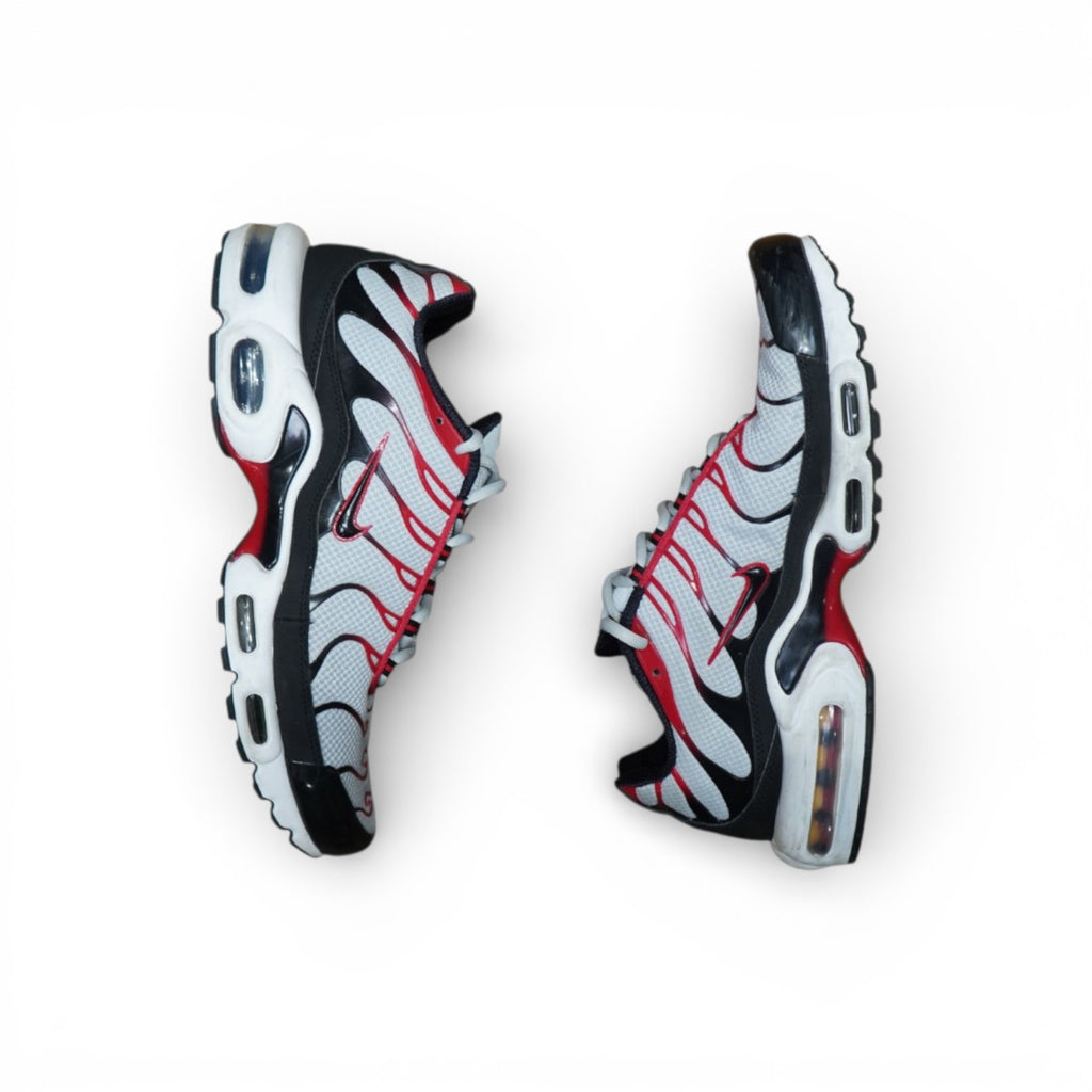 Nike TNs Pure Platinum Black University Red