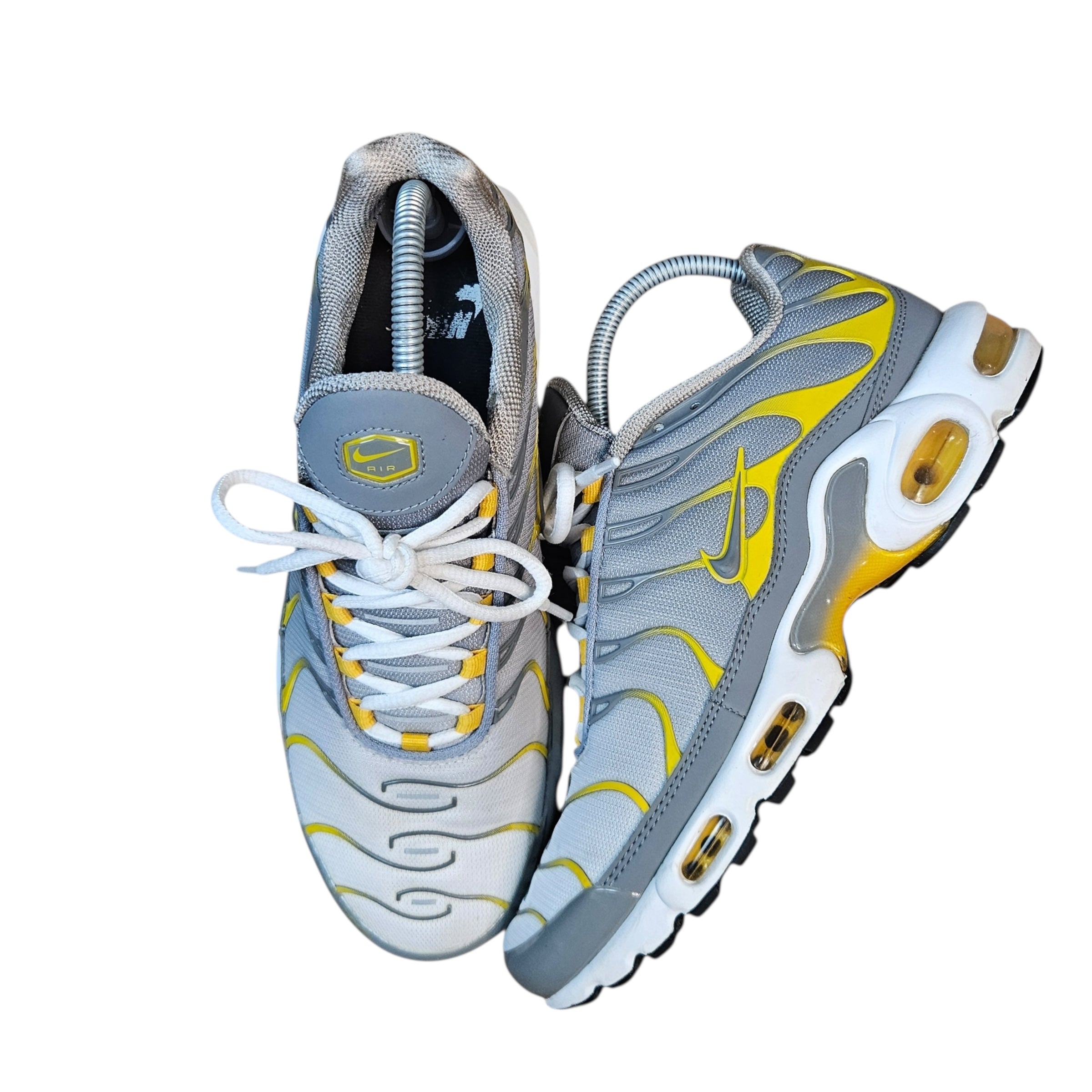 Nike TNs Particle Grey